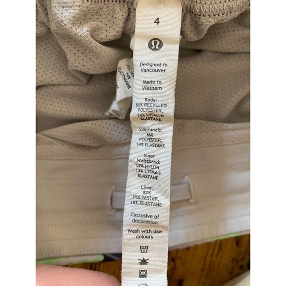 Lululemon Womens Hotty Hot Shorts Size 4 Swirled Green Running polyester - Picture 4 of 5